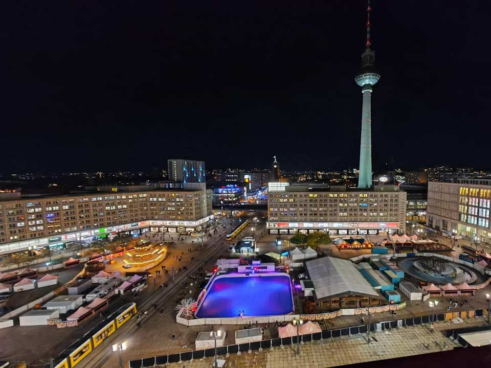 Hochhausbau am Alexanderplatz in Berlin